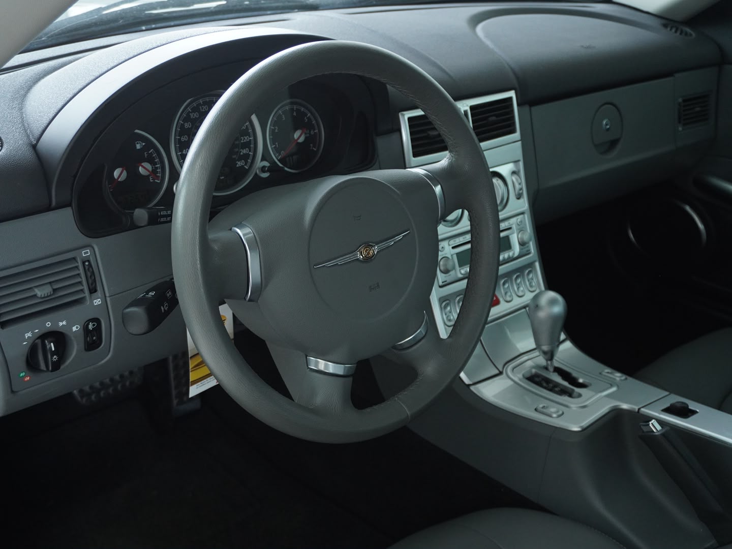 CHRYSLER Crossfire 3.2 V6 (Limited)-showroom-element-2
