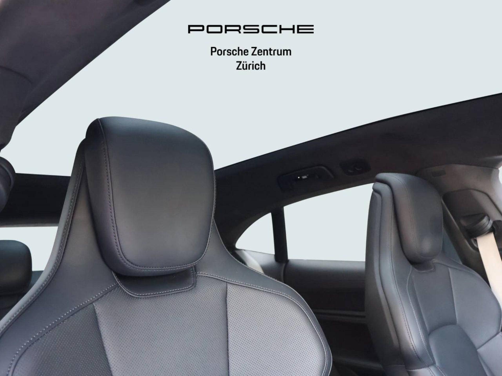 PORSCHE Taycan GTS Sport Turismo-image-15