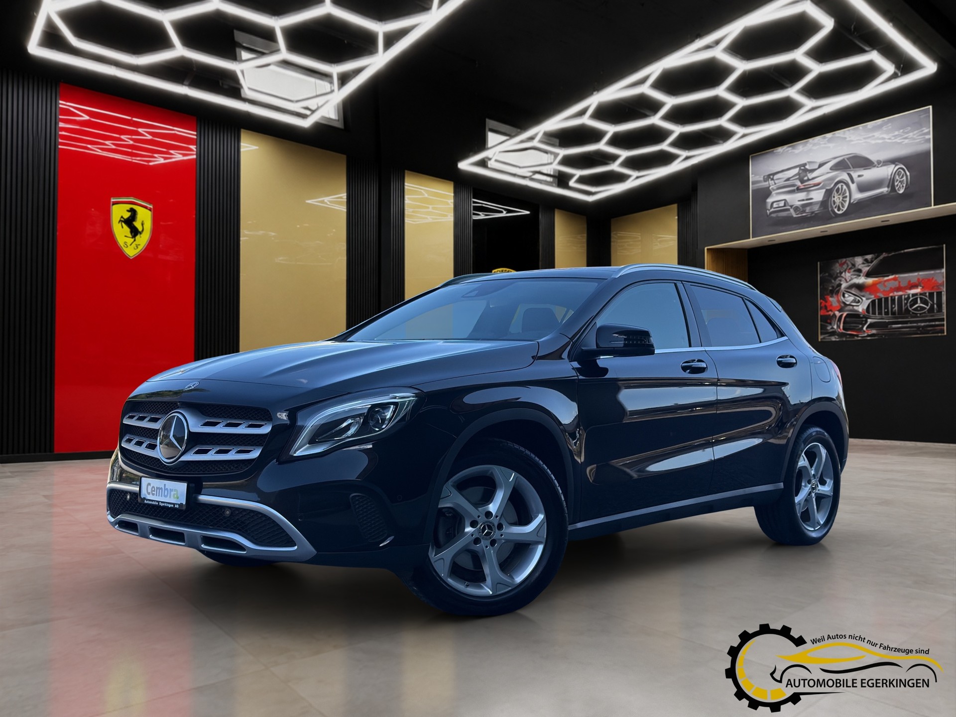 MERCEDES-BENZ GLA 250 Urban 4m