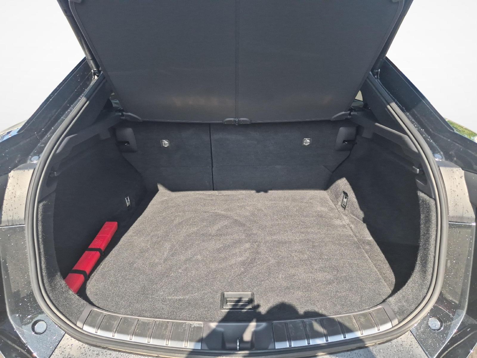 LEXUS RZ 450e Comfort-image-12