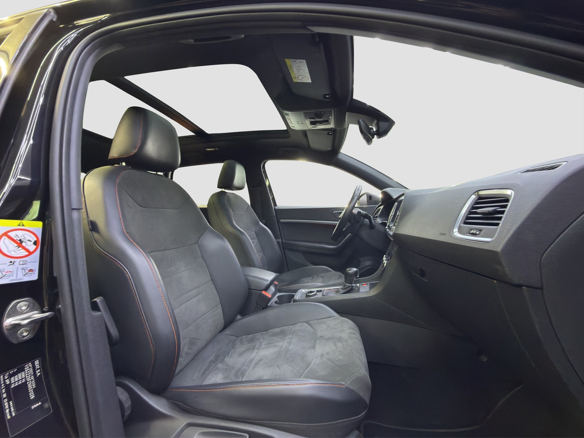 SEAT Ateca 2.0 TSI FR 4Drive DSG-image-33