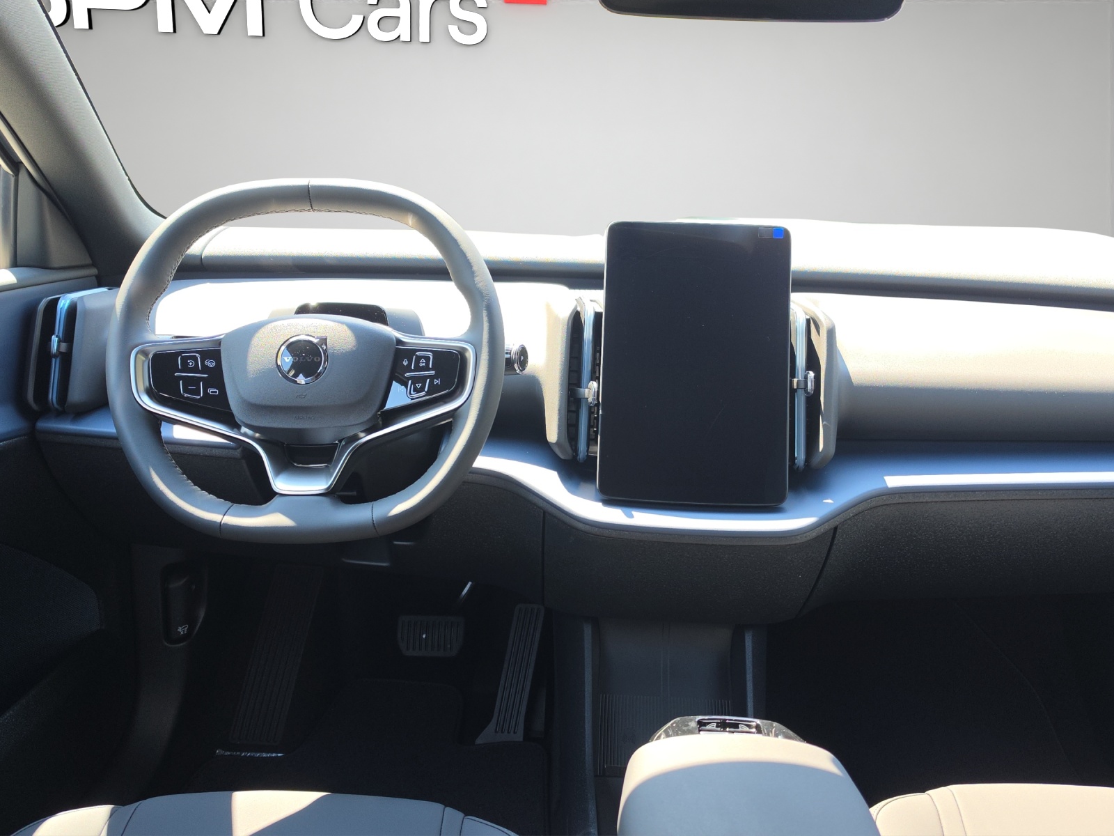 VOLVO EX30 Cross Country P8 69 kWh AWD Plus-image-9