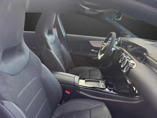 MERCEDES-BENZ A 220 d 8G-DCT-image-7