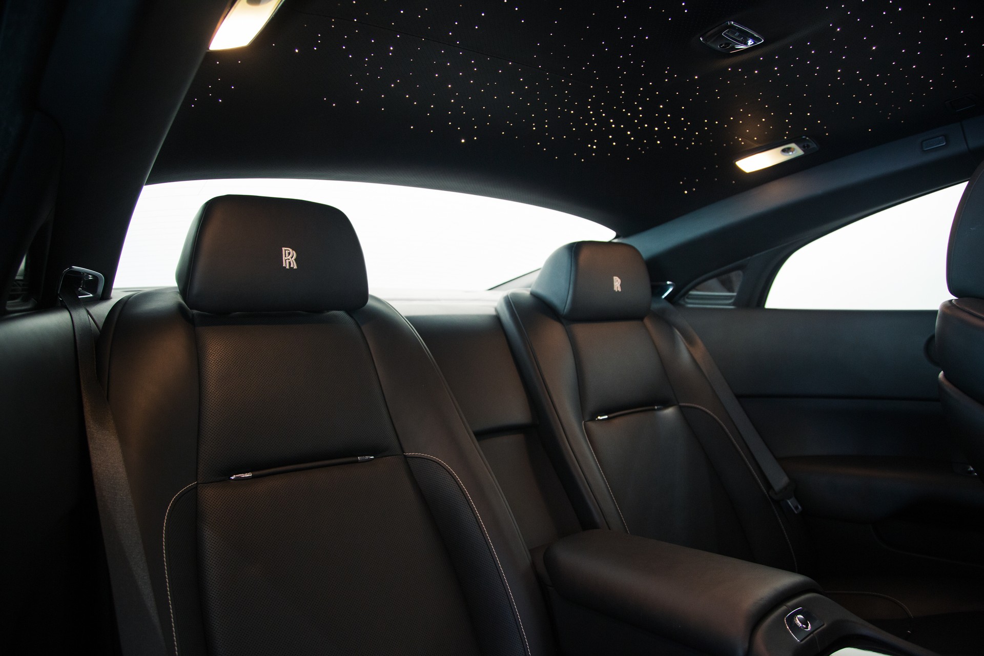 ROLLS-ROYCE Wraith 6.6 V12-image-9