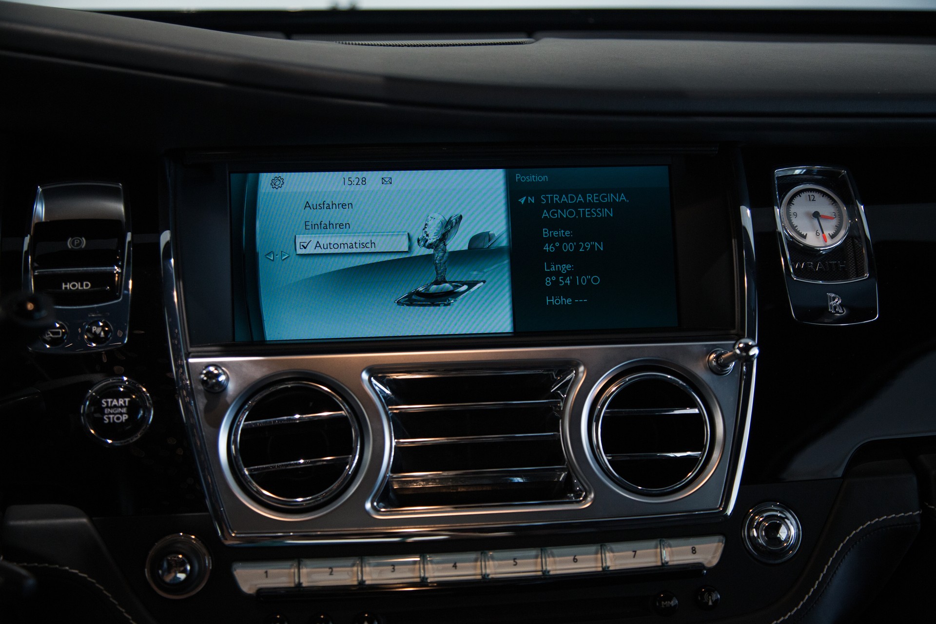 ROLLS-ROYCE Wraith 6.6 V12-image-6