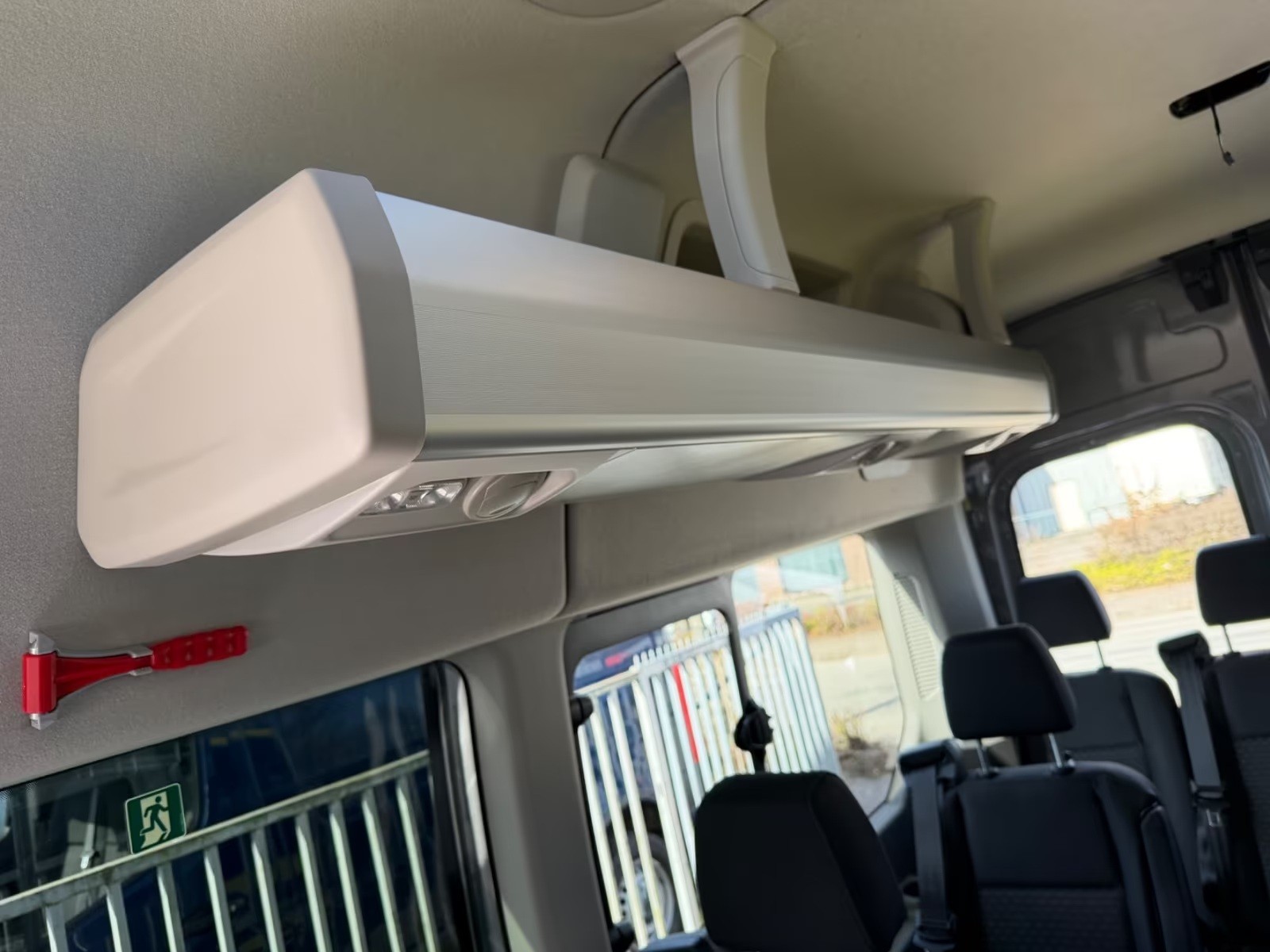 FORD Transit 460 18 Sitzer Klima Kamera Tempomat-image-12
