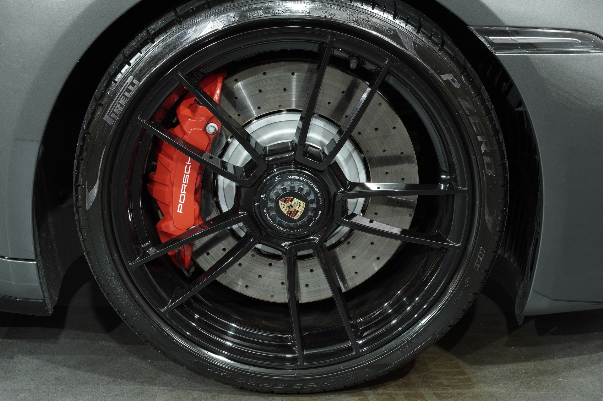 PORSCHE 911 Carrera 4 GTS PDK-image-14