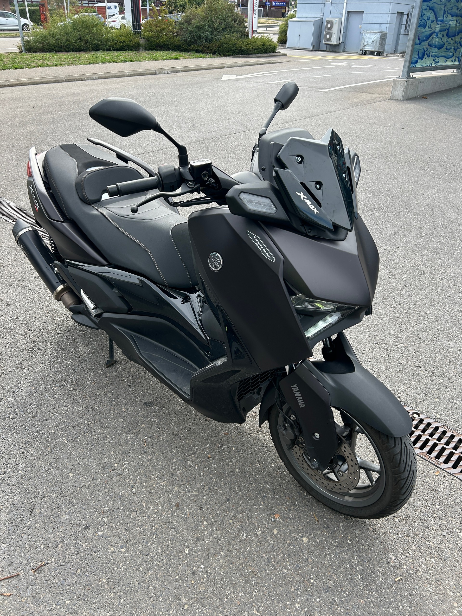 YAMAHA X-Max YP 125 Tech Max-image-1