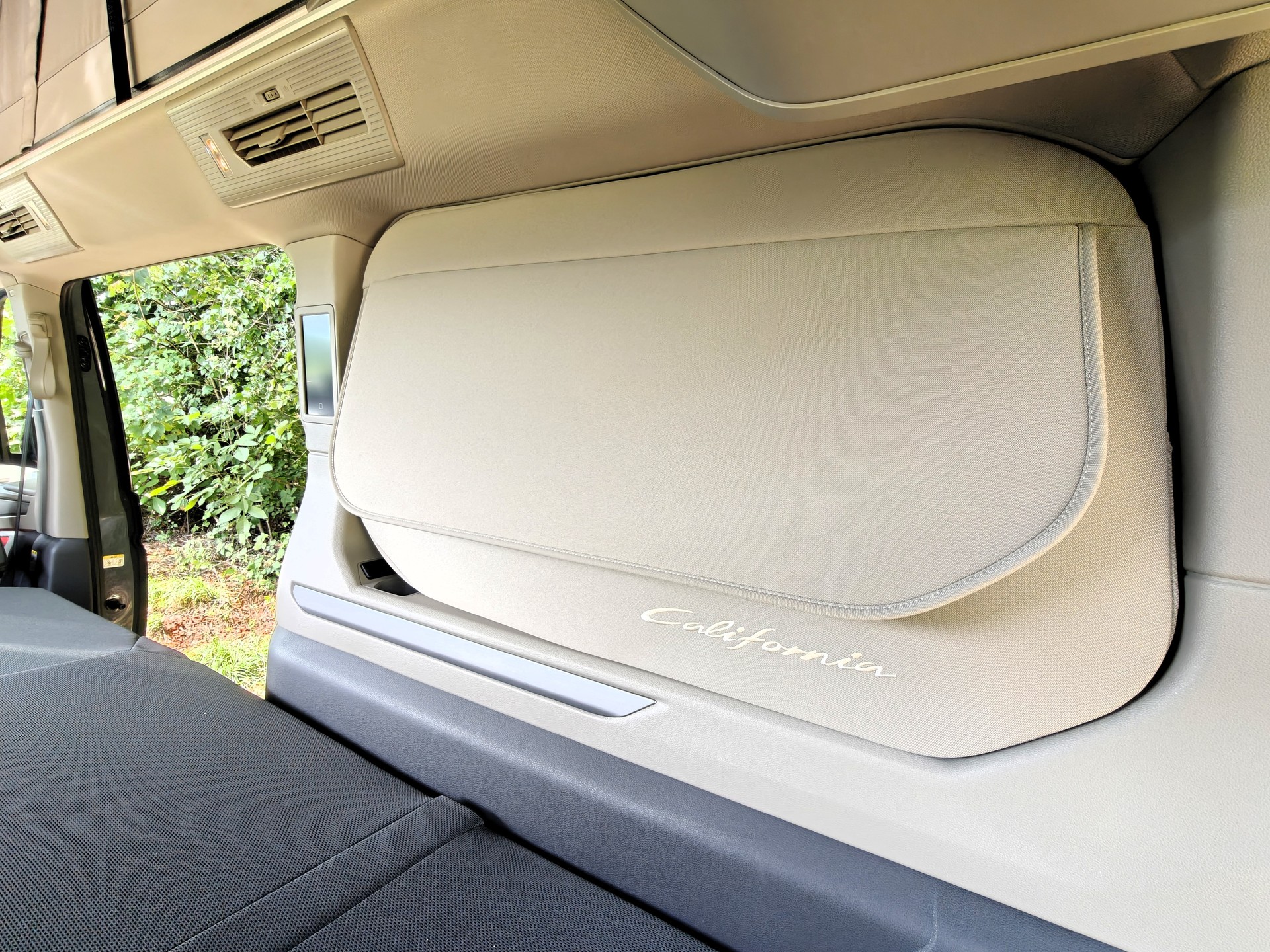 VW 1.5 TSI eHybrid Ocean Liberty DSG-image-8