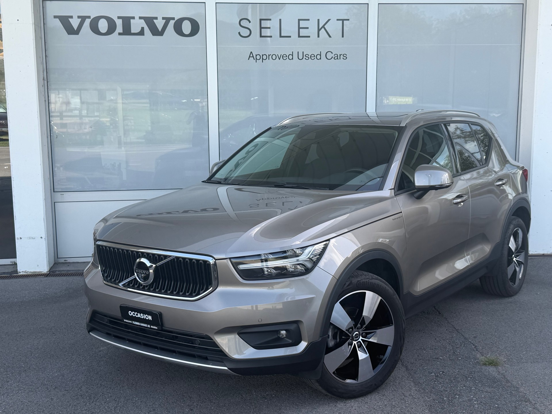 VOLVO XC40 T3 Momentum Geartronic