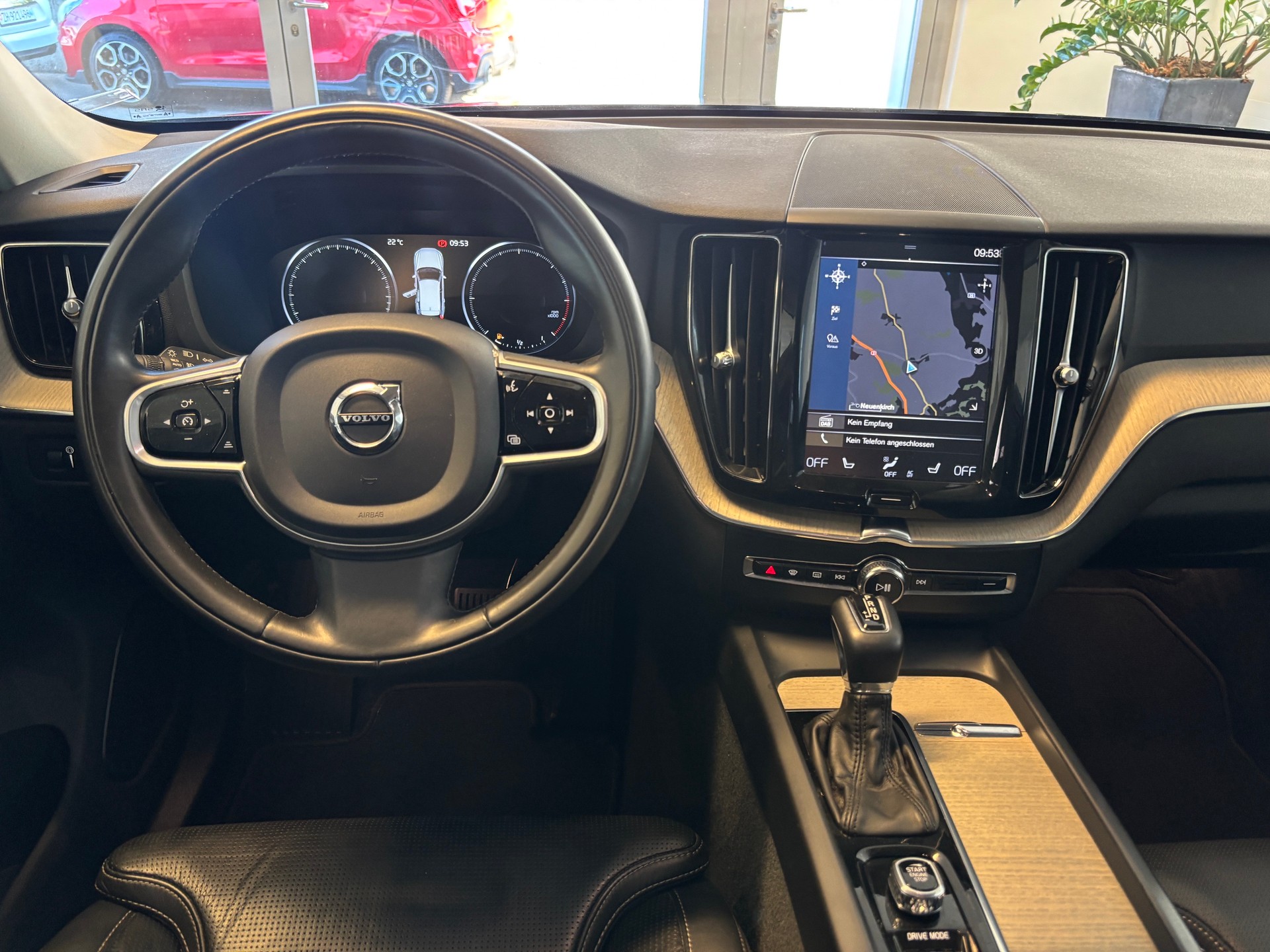 VOLVO XC60 D4 AWD Inscription Geartronic-image-11