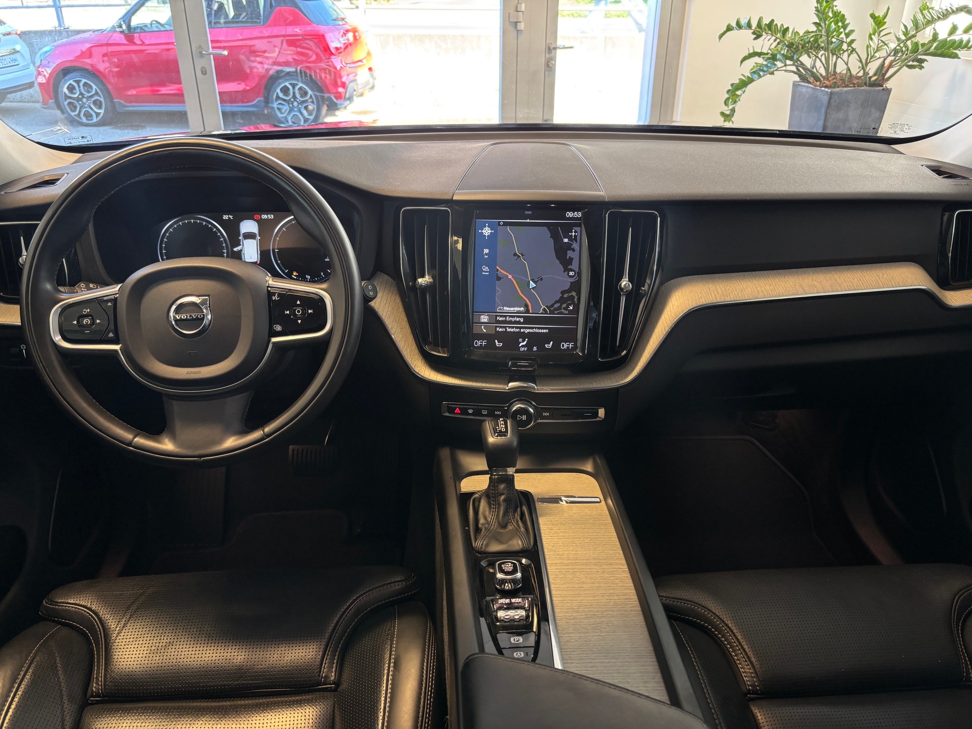 VOLVO XC60 D4 AWD Inscription Geartronic-image-10