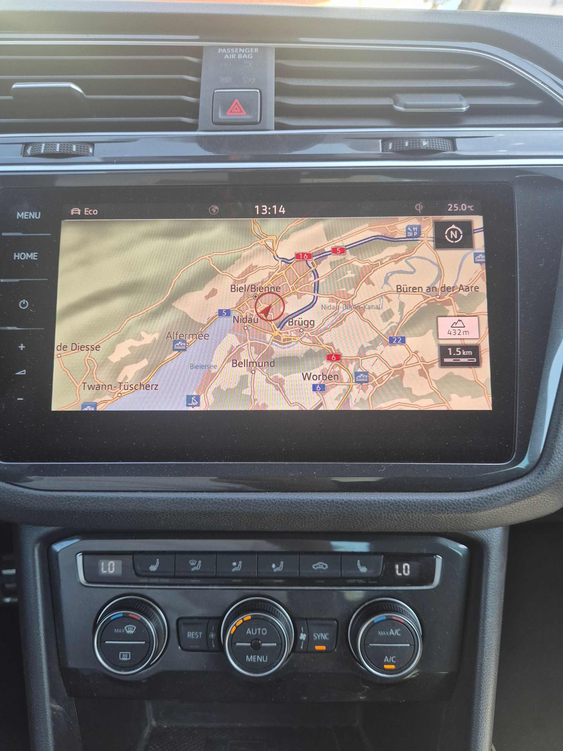 VW Tiguan 2.0 TDI SCR R-line 4Motion DSG-image-12