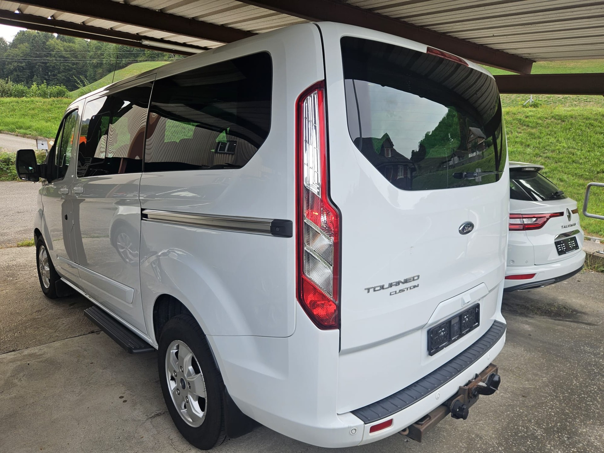 FORD Tourneo Custom 310 L1H1 Titanium-image-1