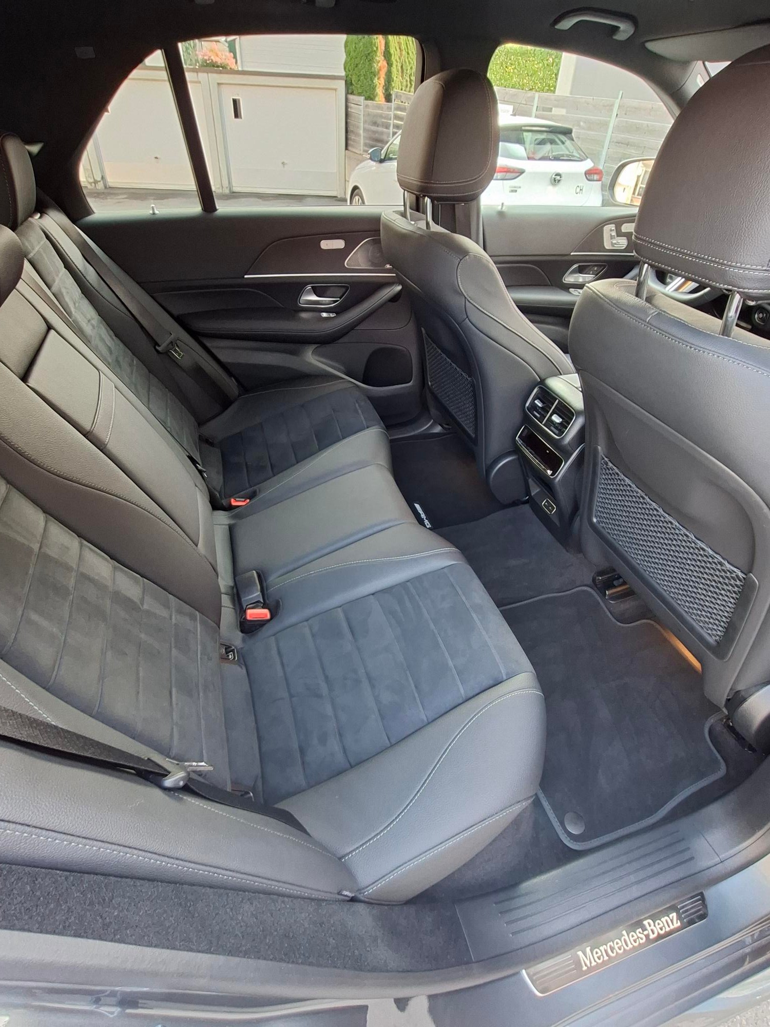 MERCEDES-BENZ GLE 450 d 4matic 9G-Tronic-image-5