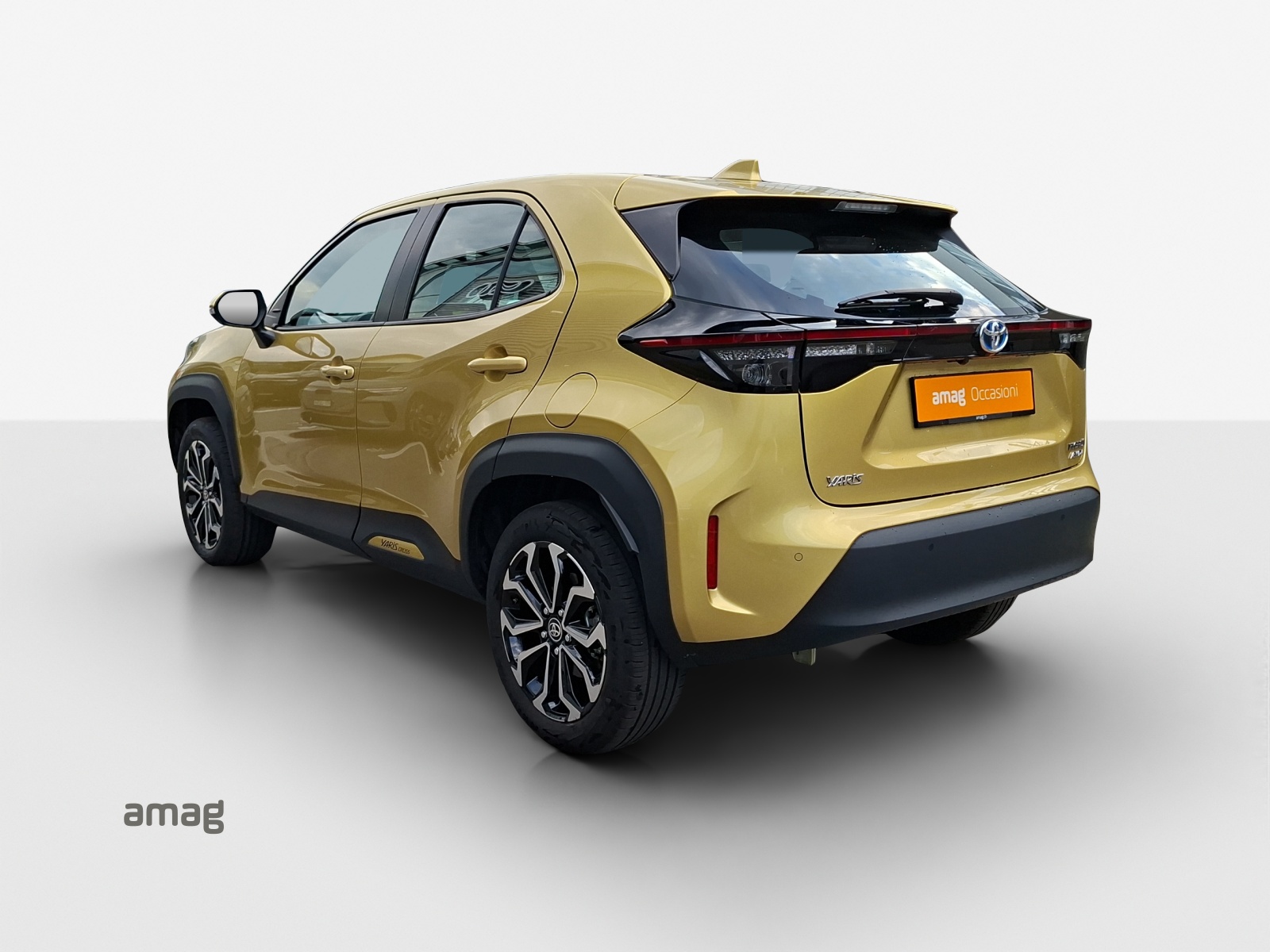 TOYOTA Yaris Cross 1.5 Trend e-CVT AWDi-showroom-element-2