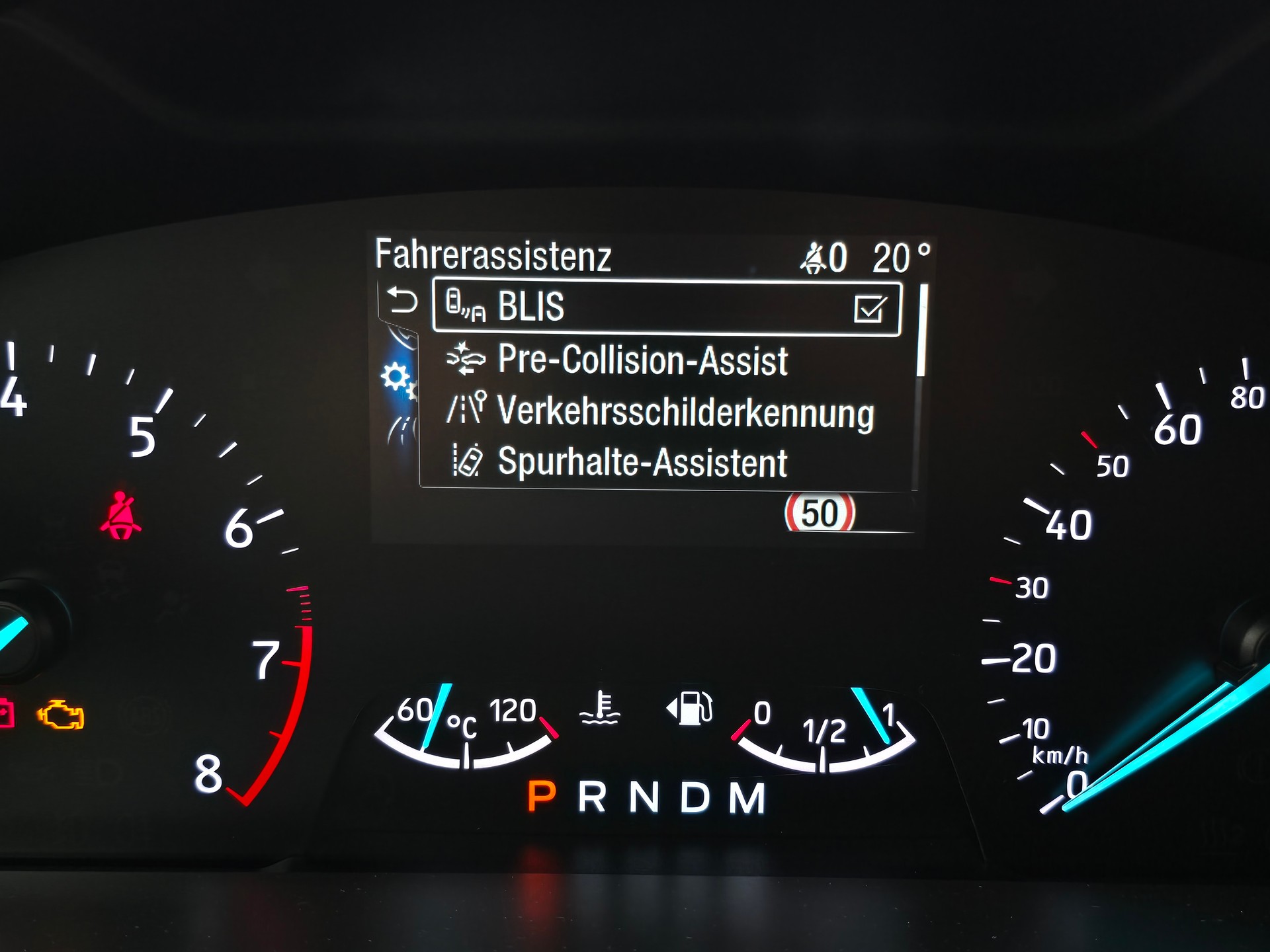 FORD Focus 1.5 SCTi ST Line X Automatic-image-19