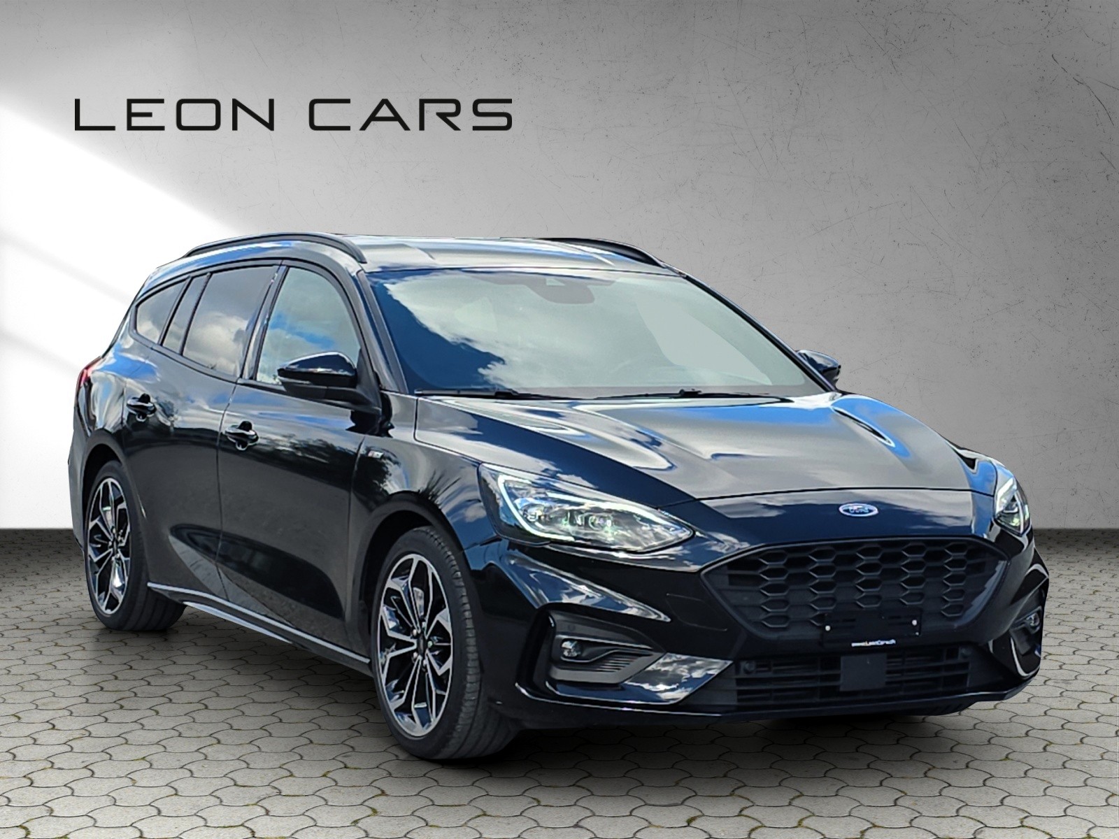 FORD Focus 1.5 SCTi ST Line X Automatic-showroom-element-2