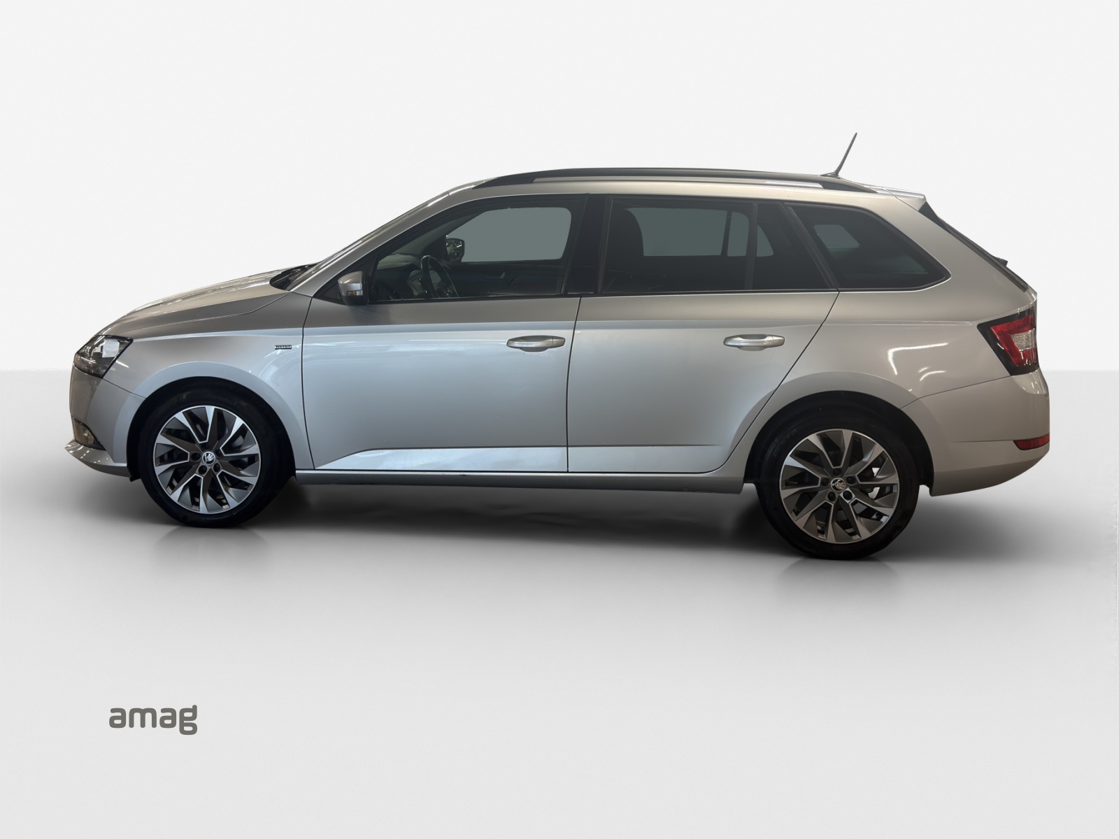 SKODA Fabia Combi 1.0 TSI Clever DSG-showroom-element-1