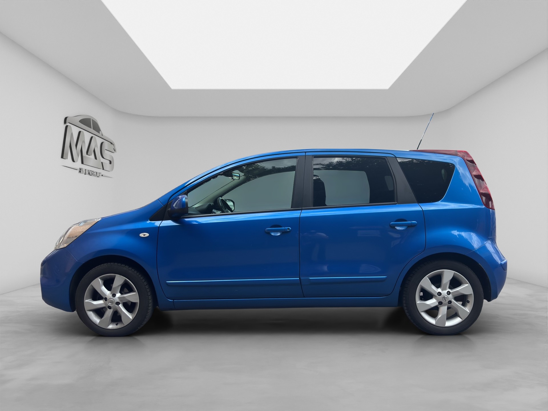 NISSAN Note 1.6 i-Way Automatic-showroom-element-2