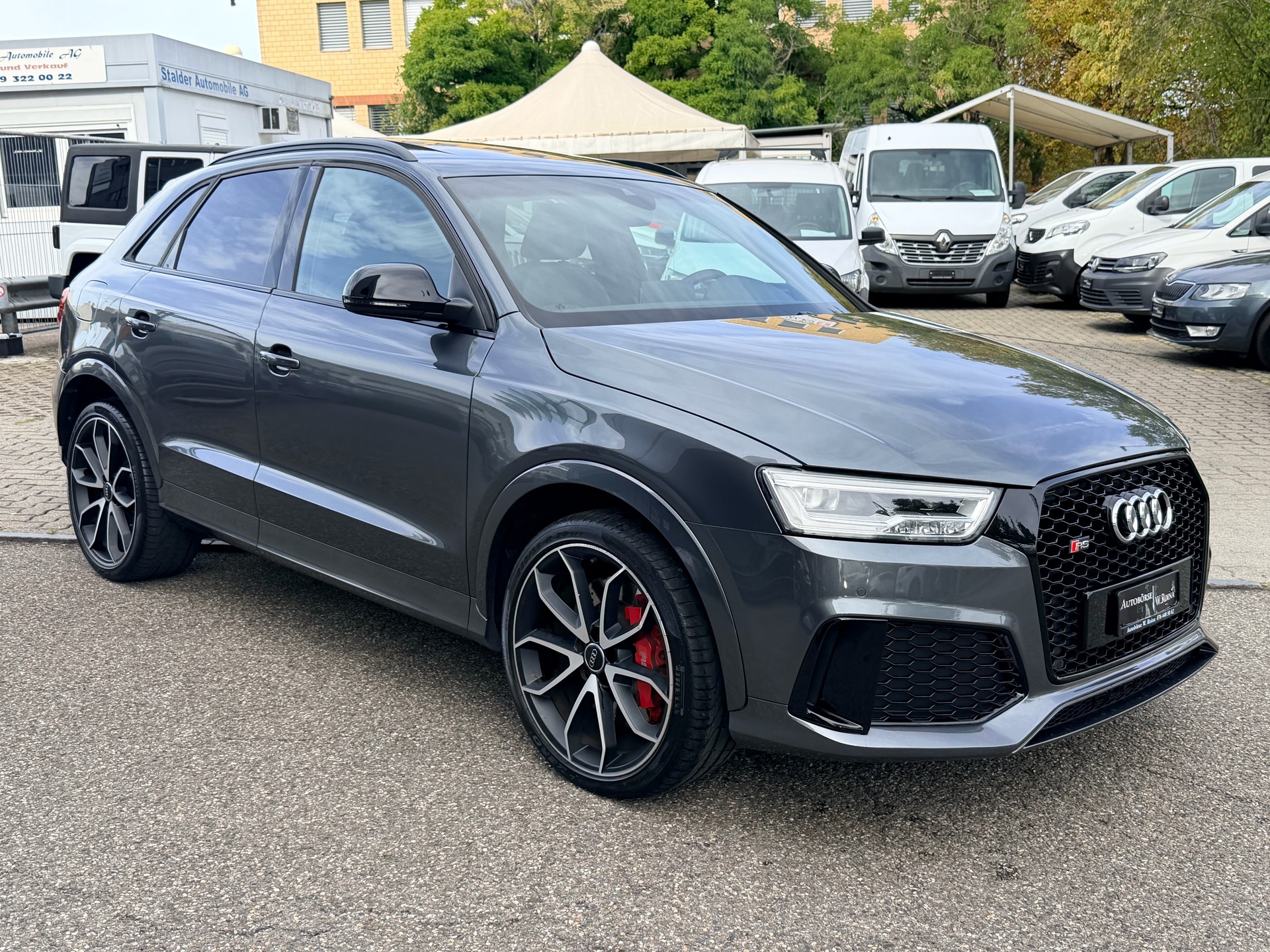AUDI RS Q3 2.5 TFSI performance quattro S-tronic