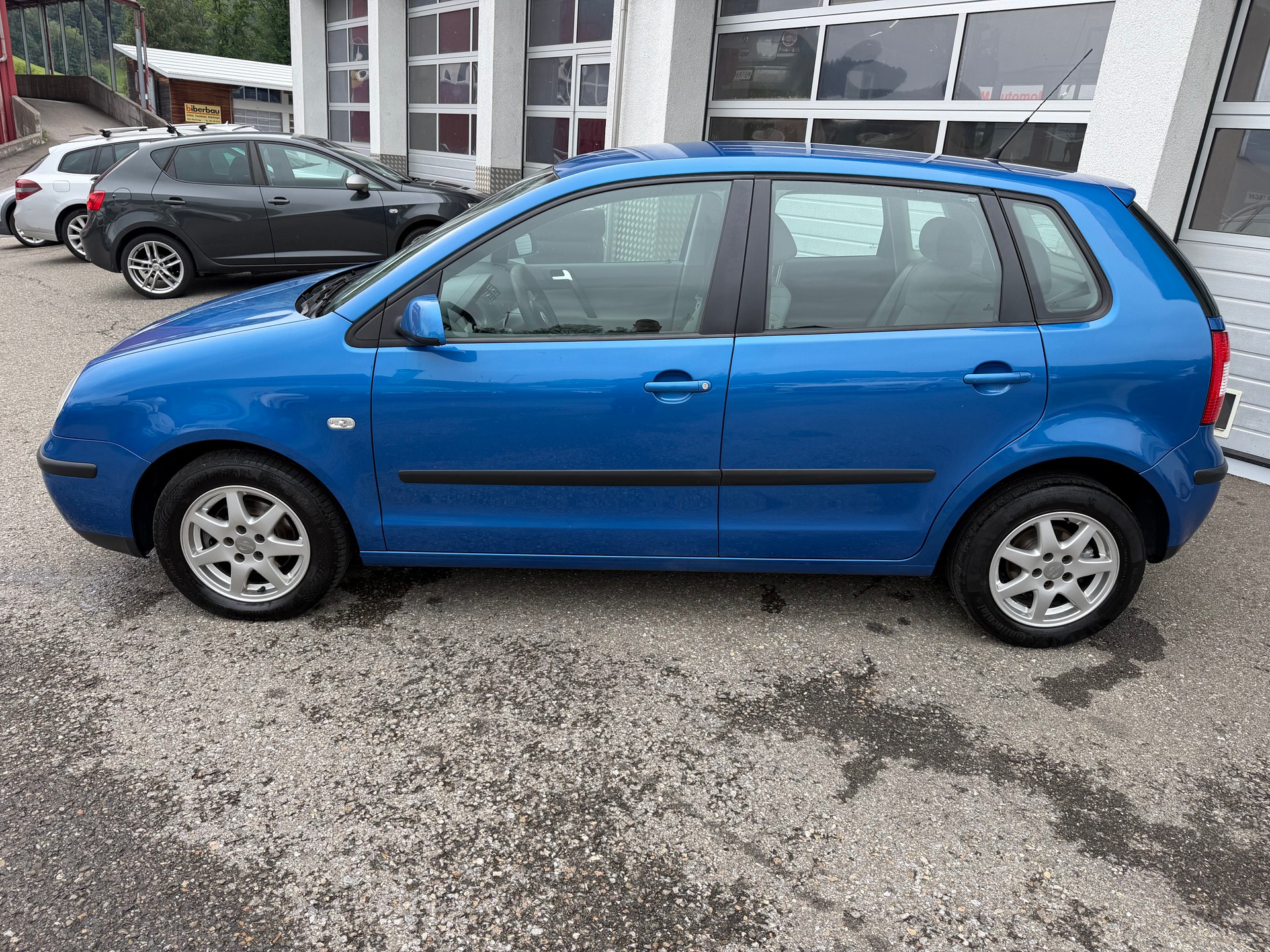 VW Polo 1.4 16V FSI Highline-showroom-element-1