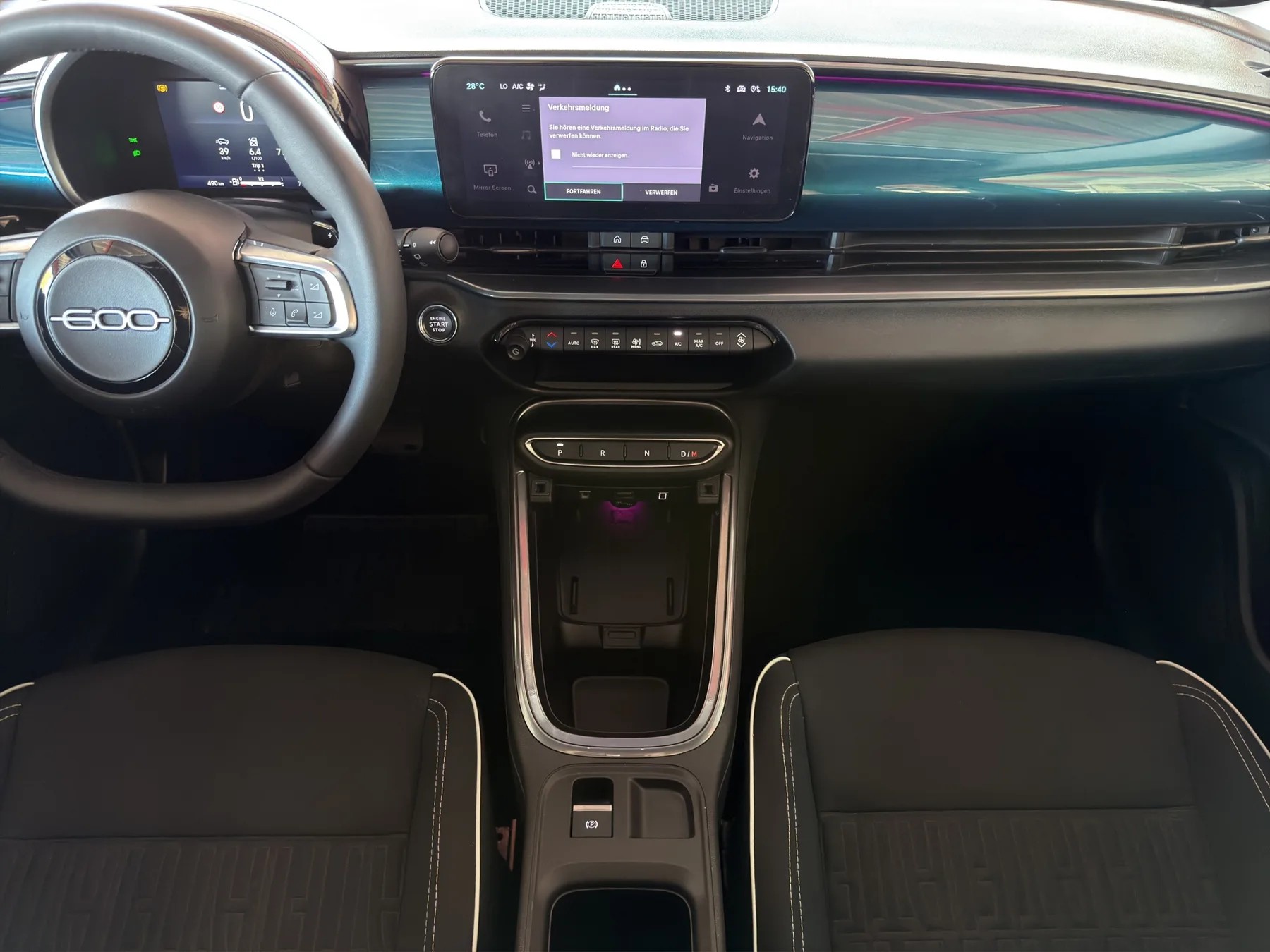 FIAT 600 1.2 Hybrid 145 Cult-image-19