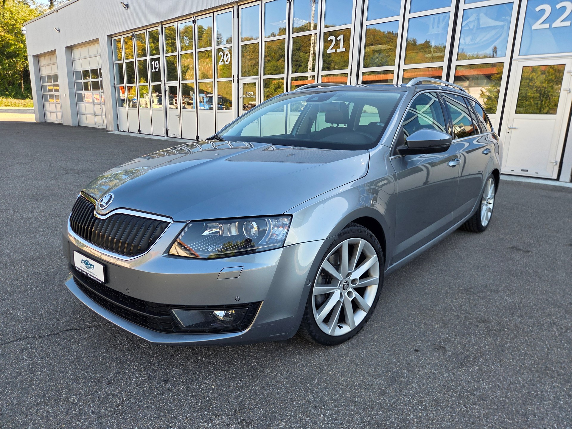 SKODA Octavia Combi 1.8 TSI Elegance 4x4 DSG