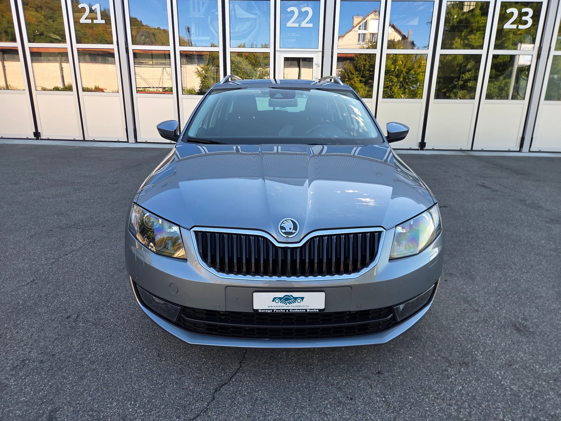 SKODA Octavia Combi 1.8 TSI Elegance 4x4 DSG-showroom-element-1