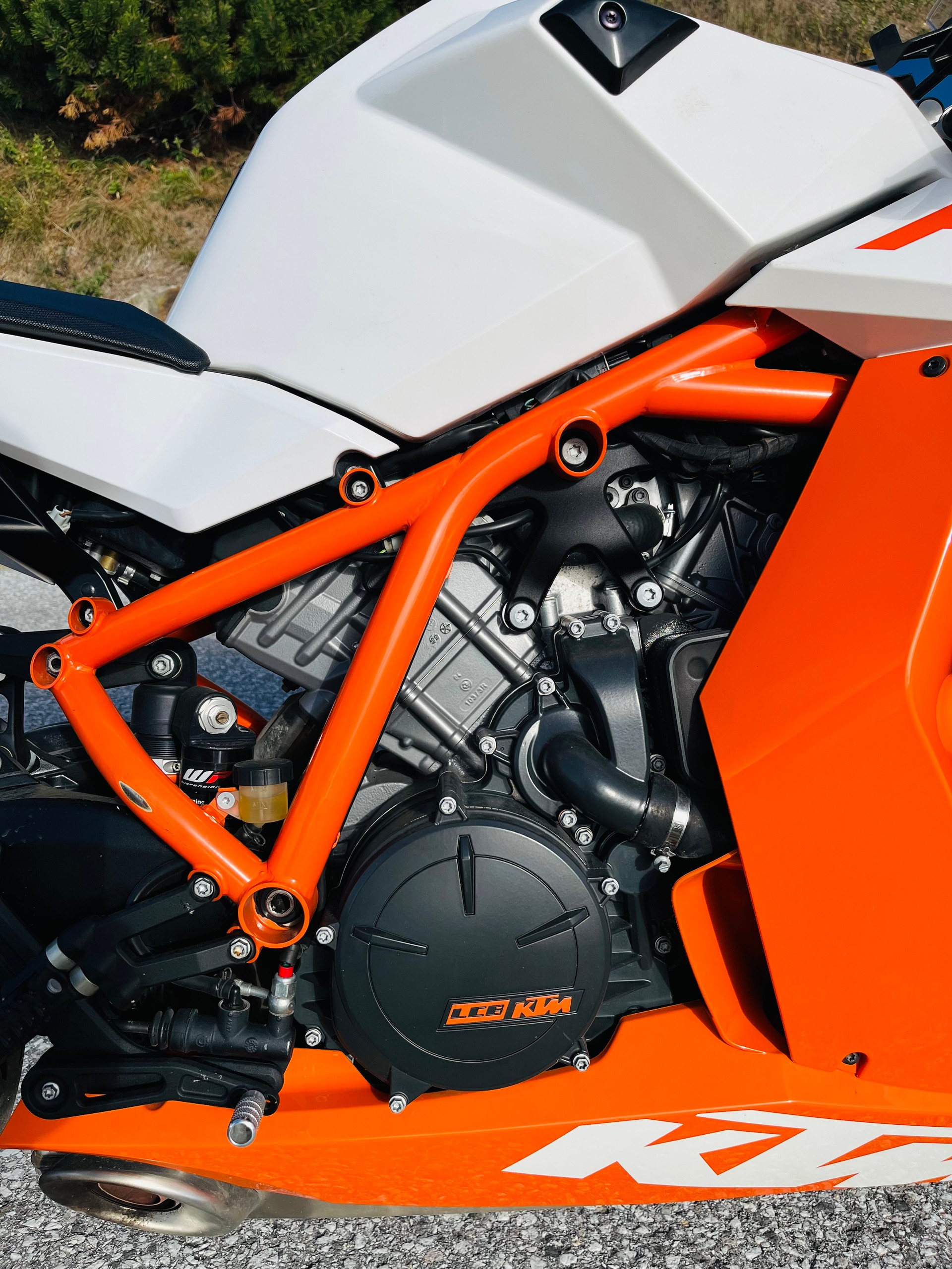 KTM 1190 RC8 R-image-14