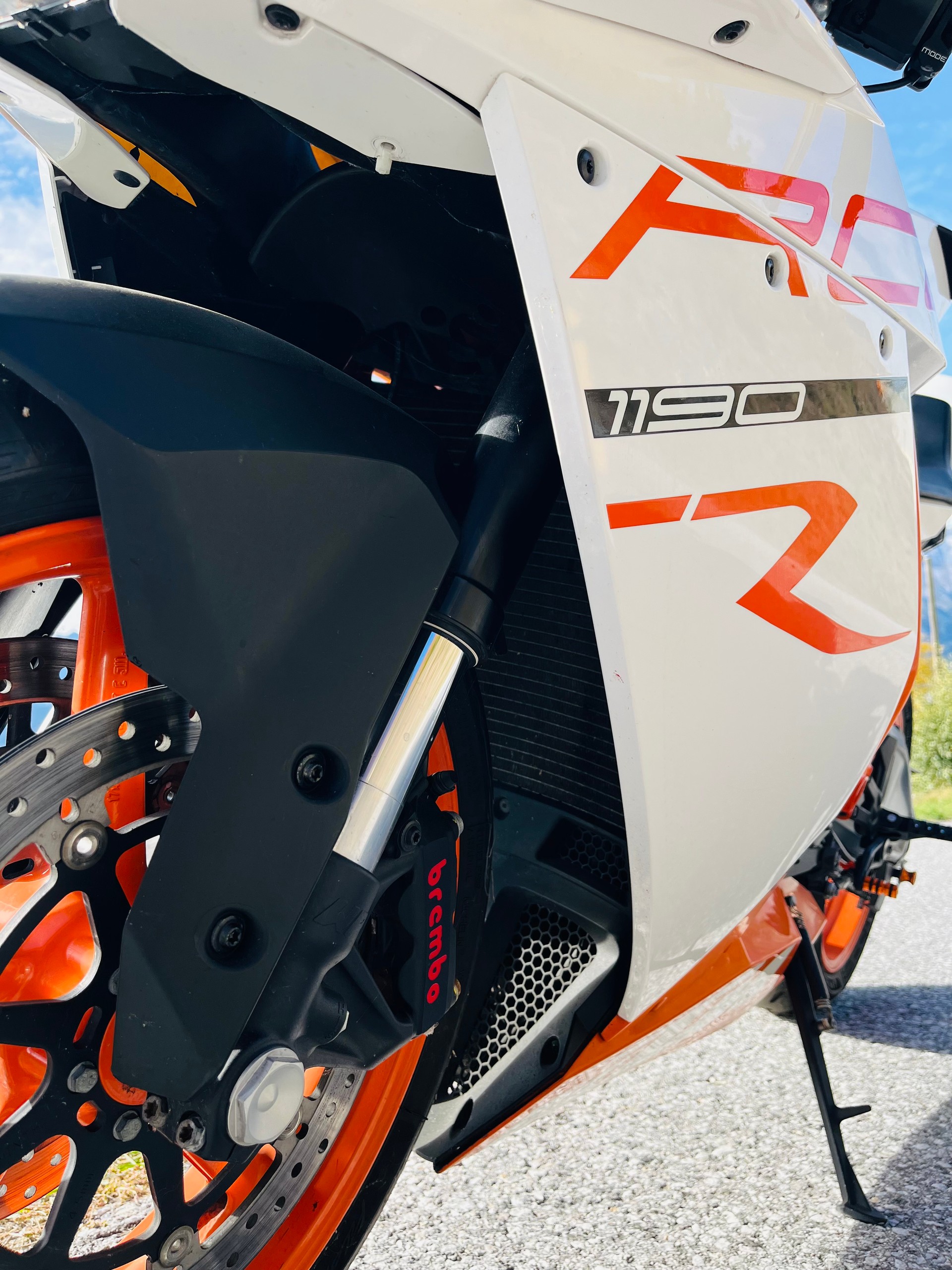 KTM 1190 RC8 R-image-6