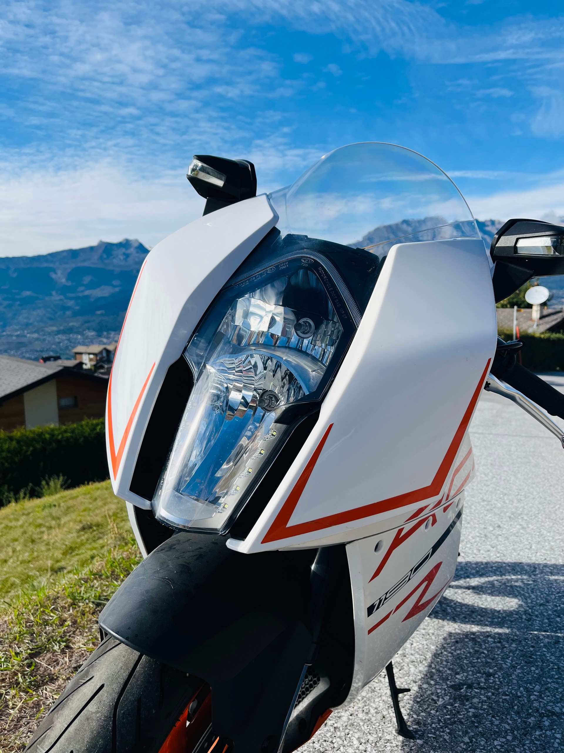 KTM 1190 RC8 R-image-5