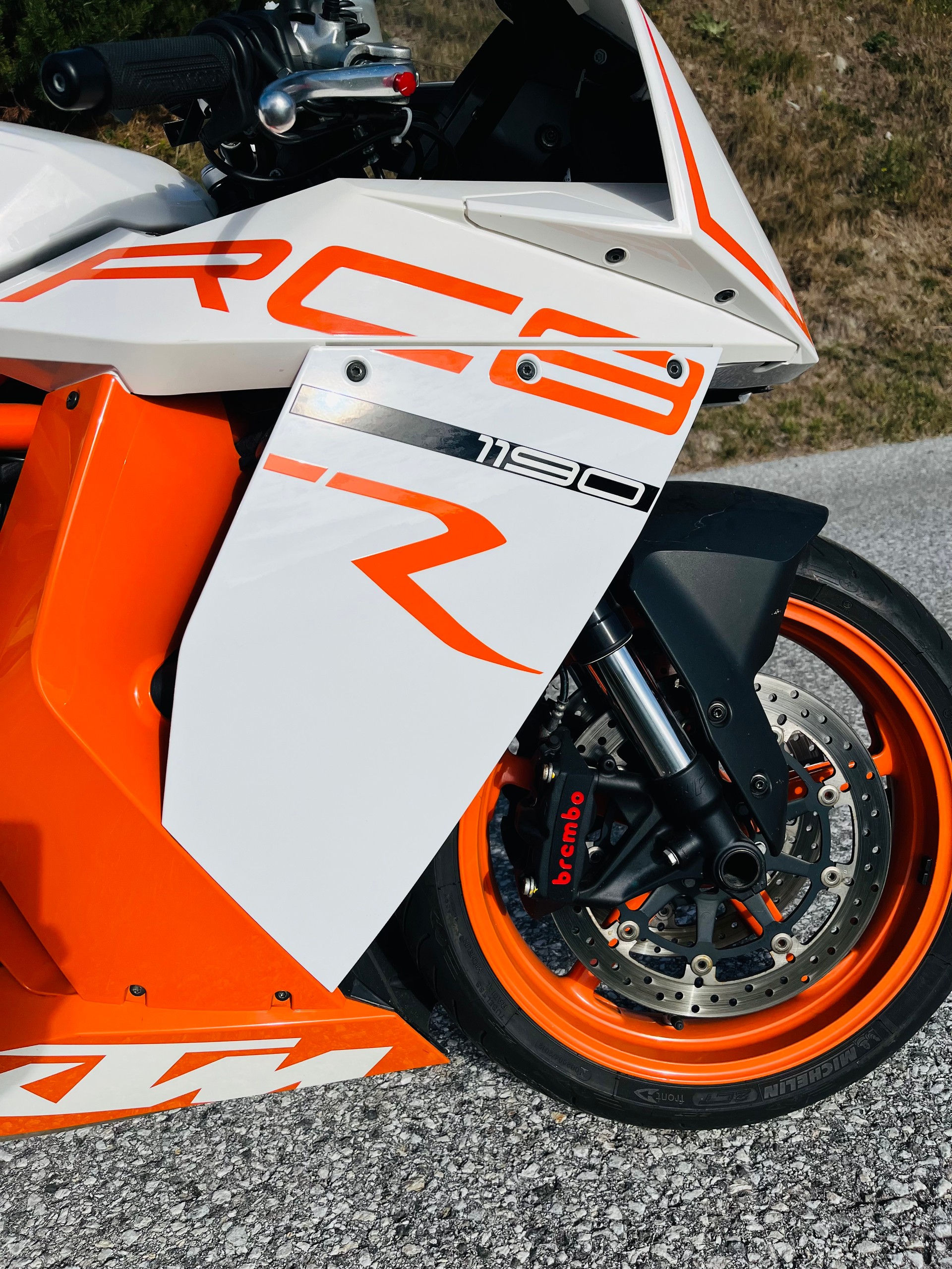 KTM 1190 RC8 R-image-13