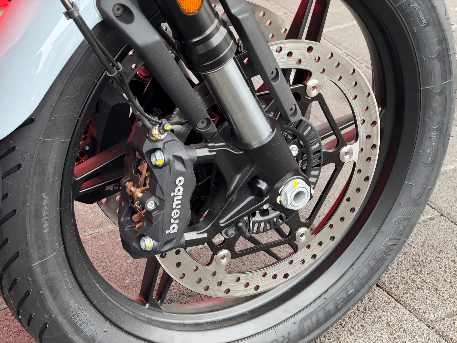 MOTO GUZZI V7 IV 850 Sport E5+-image-14