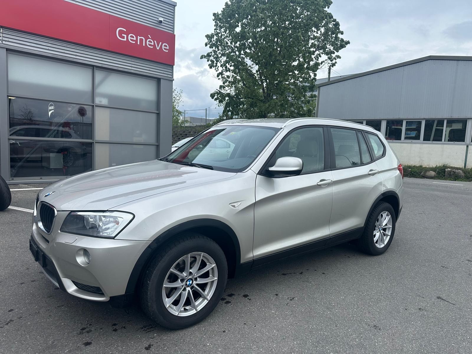 BMW X3 xDrive 20i Steptronic-image-1