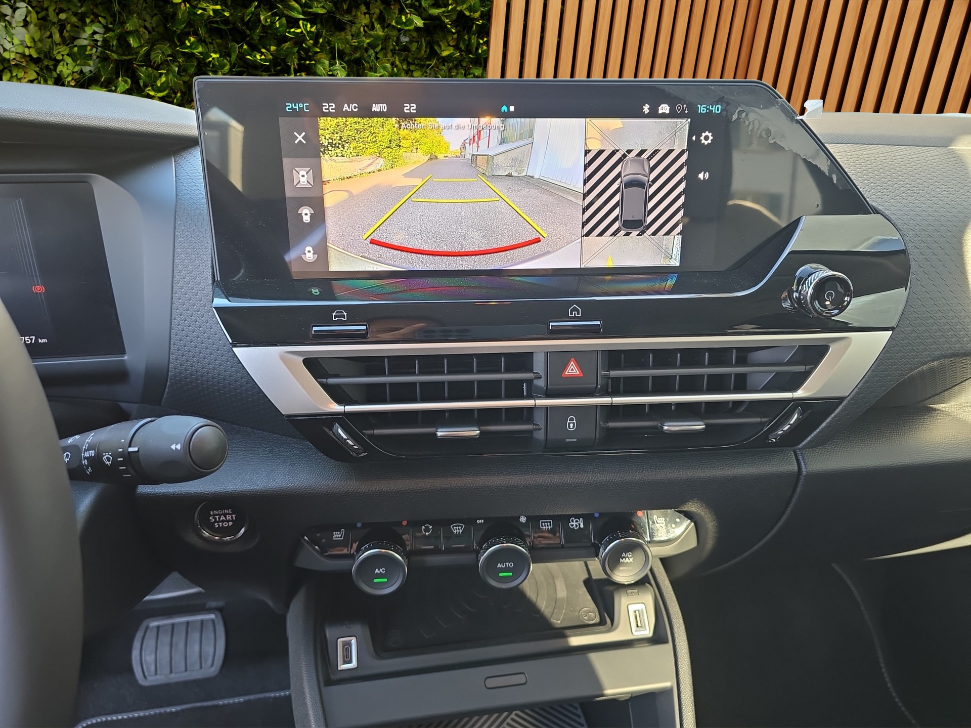 CITROEN C4 HEV Max e-DCS6-image-11