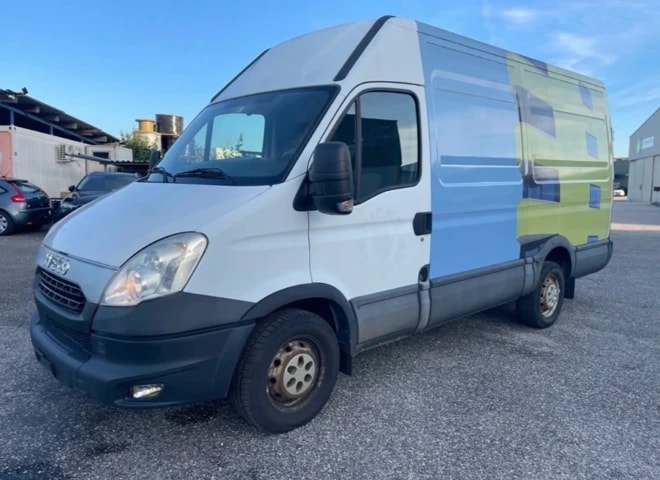 IVECO 35 S 15 V-image-1
