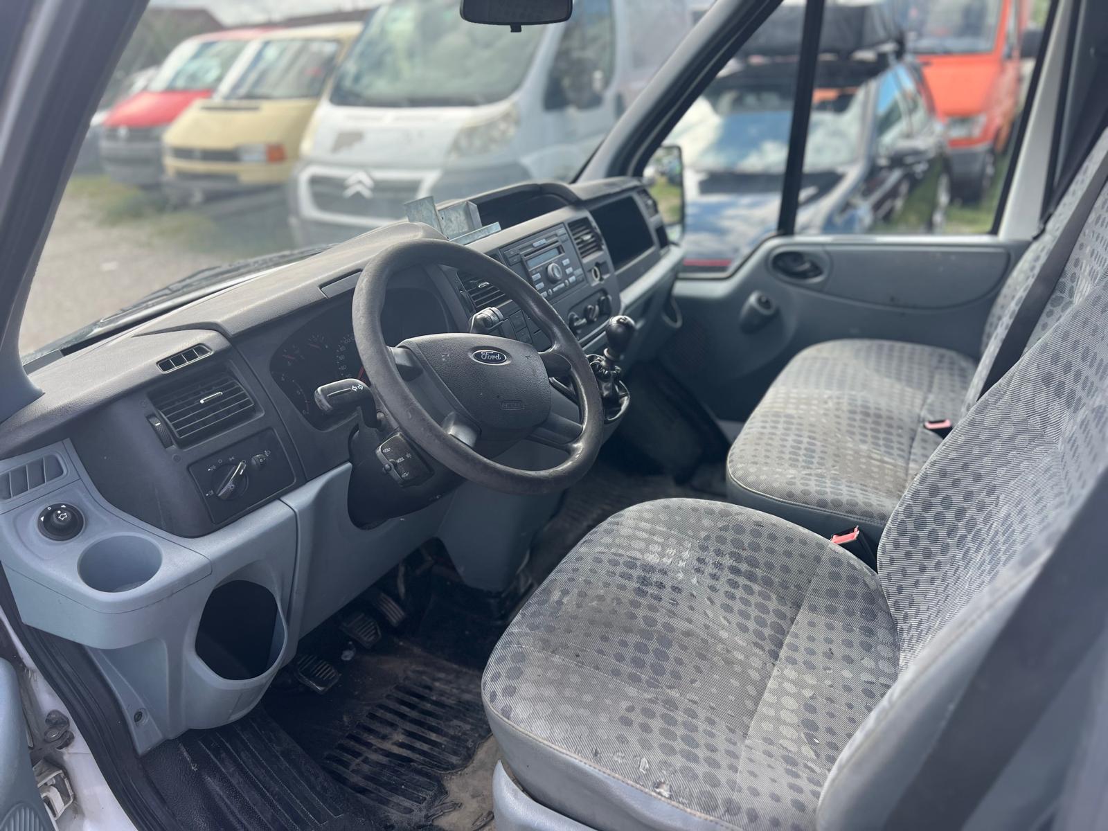 FORD Transit Van 260S Trend-image-7