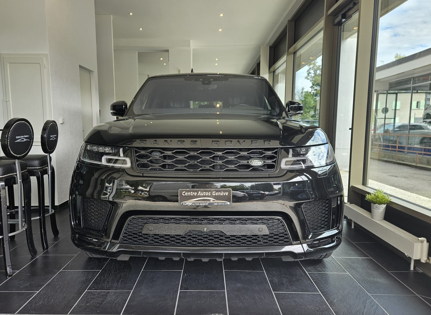 LAND ROVER Range Rover Sport P525 5.0 V8 S/C AB Dynamic Automatic-image-1