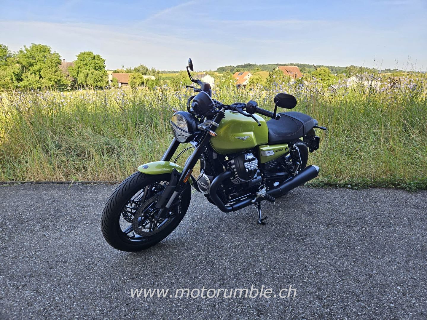 MOTO GUZZI V7 SPORT-image-2