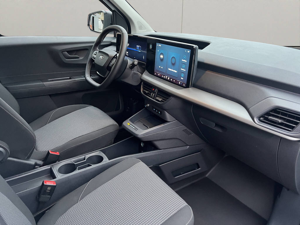 FORD E-Transit Courier Van Trend 136 FWD 0.99 Leasing-image-8