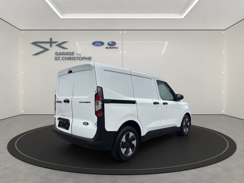 FORD E-Transit Courier Van Trend 136 FWD 0.99 Leasing-image-4