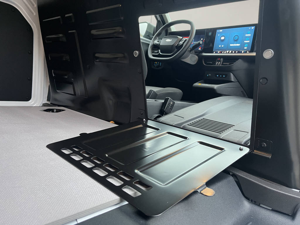 FORD E-Transit Courier Van Trend 136 FWD 0.99 Leasing-image-11