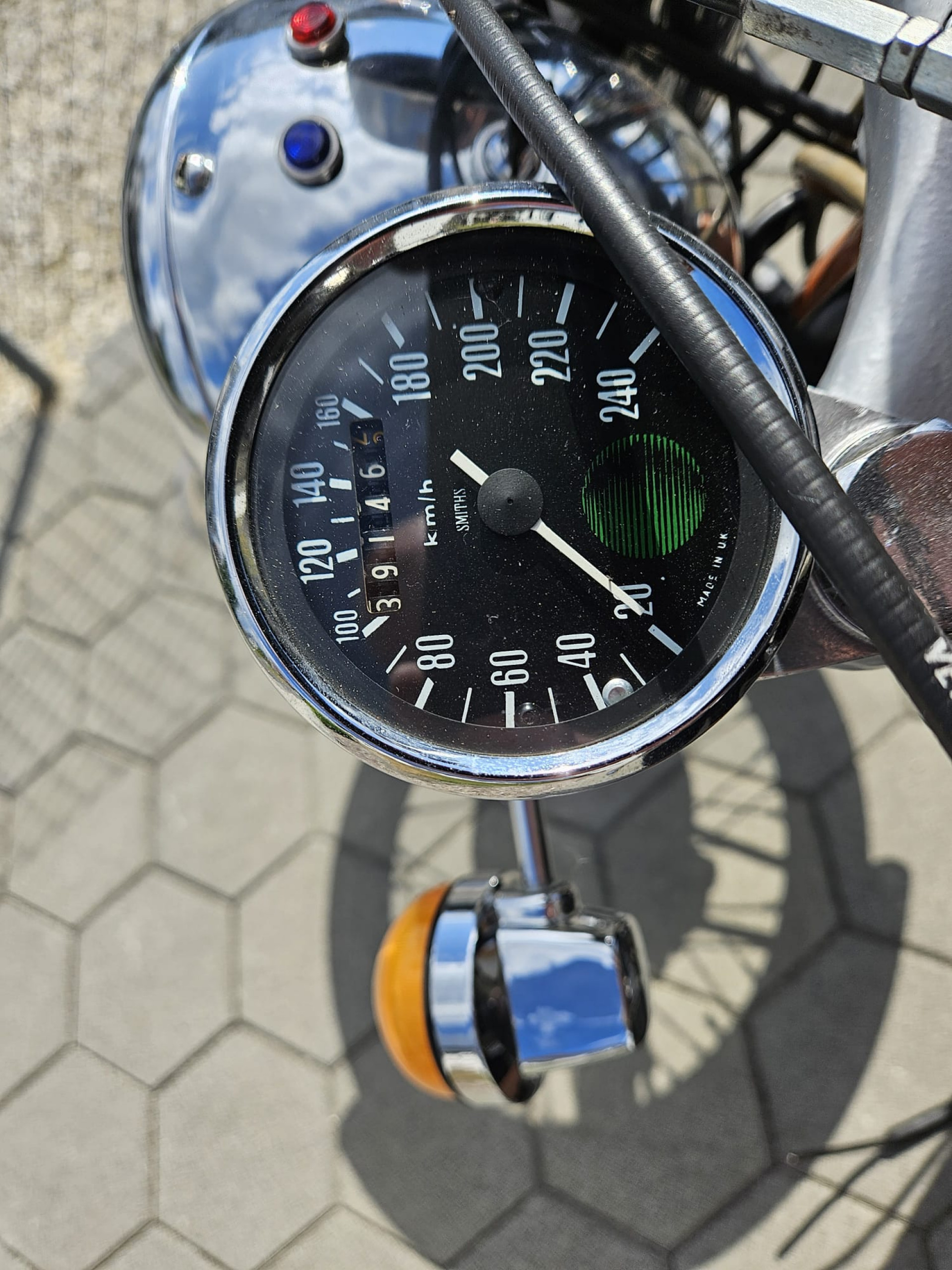 NORTON Commando 750-showroom-element-1