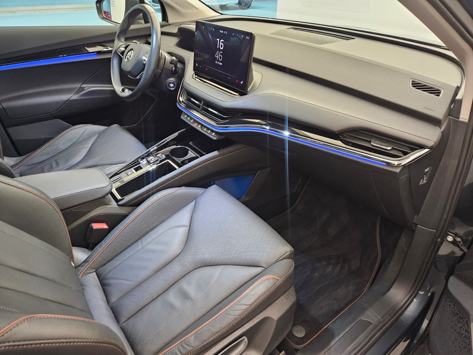 SKODA Enyaq iV 80x-image-12