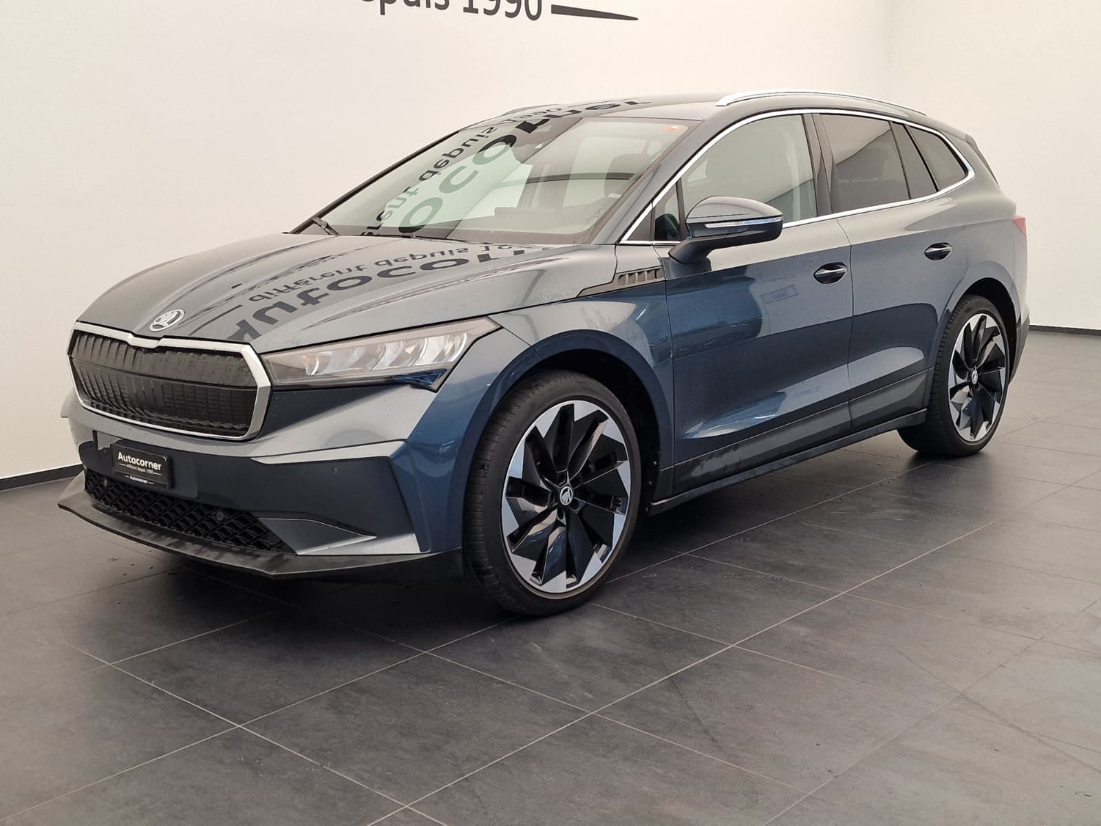 SKODA Enyaq iV 80x-showroom-element-3