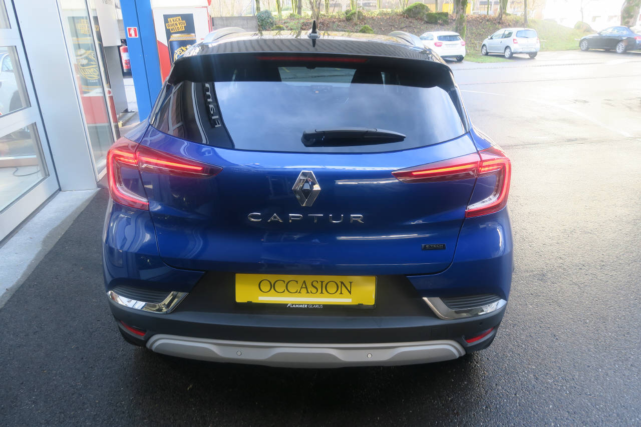 RENAULT Captur 1.6 E-Tech Plug-in iconic-showroom-element-2