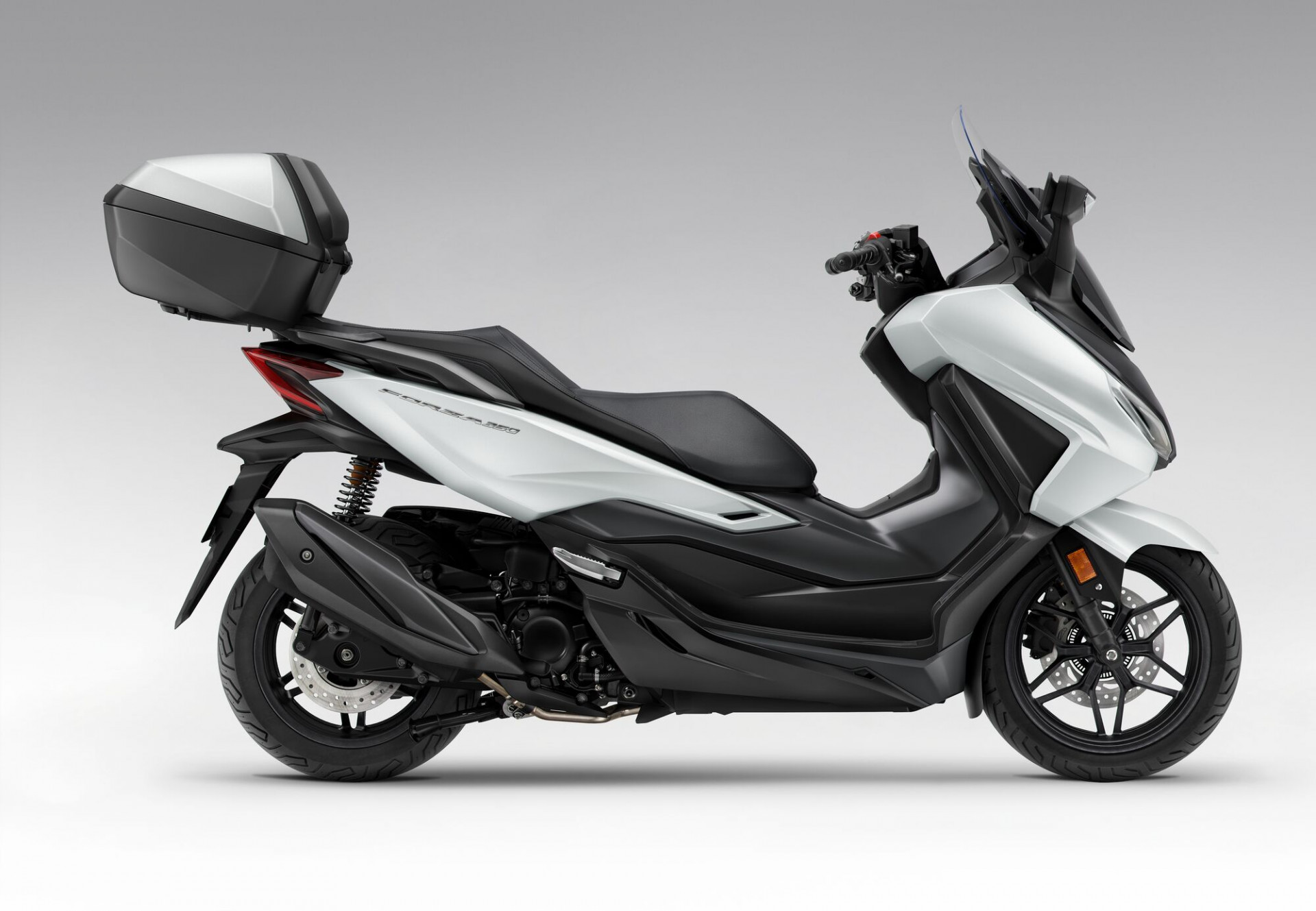 HONDA NSS 350 Forza Smart Top Box-image-1