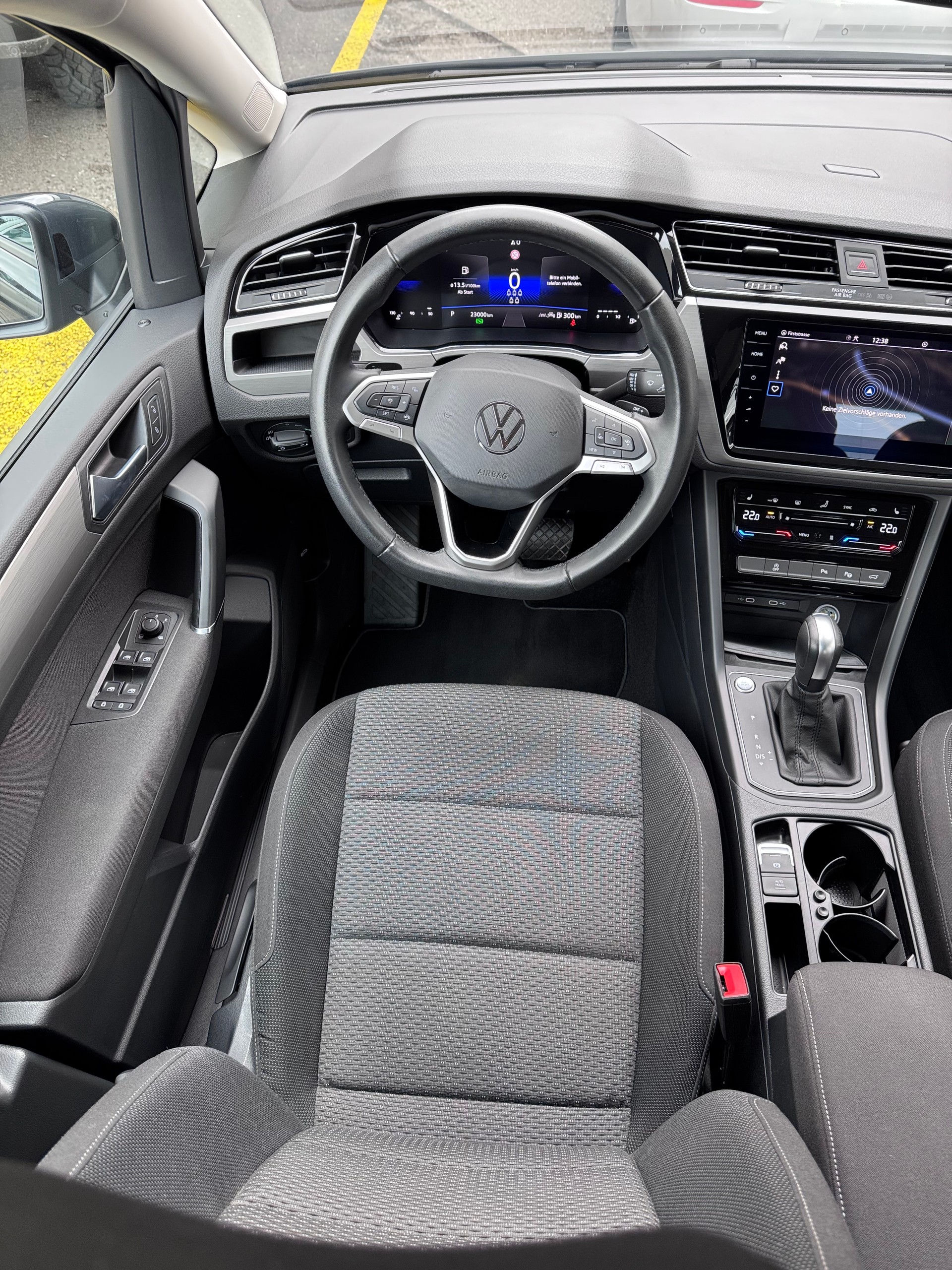 VW Touran 2.0 TDI BlueMotion Technology Comfortline DSG-image-6