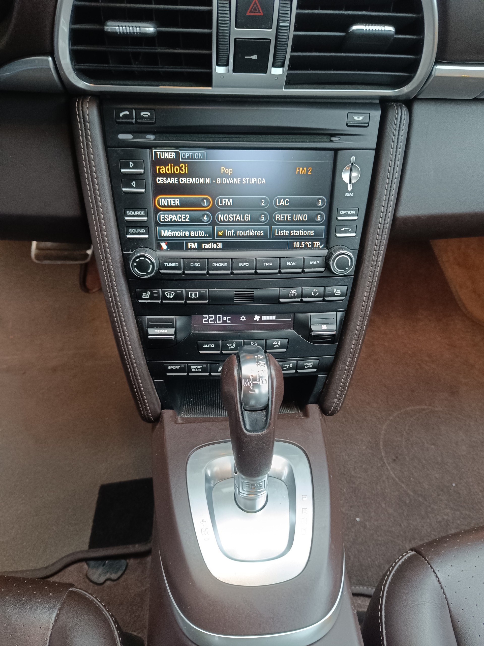 PORSCHE 911 Carrera 4S PDK-image-9